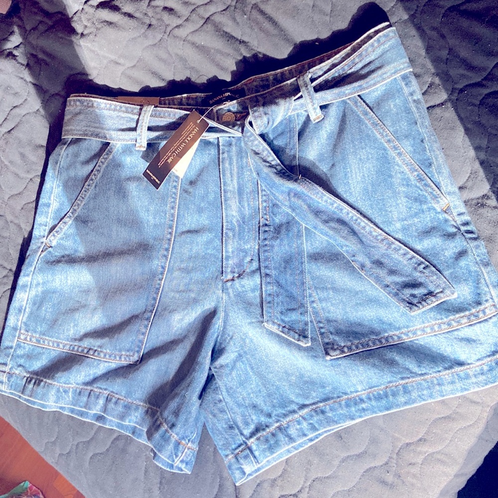 Banana Republic Denim Shorts (size 31/12)